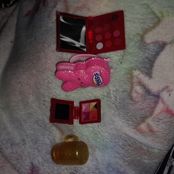 Doll accessories - Picture 1 of 1